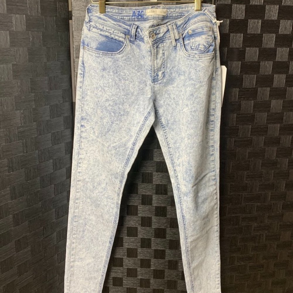 Label Lab straight leg jeans, size 14